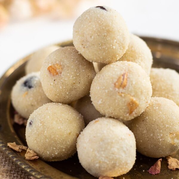 RAVA LADDU