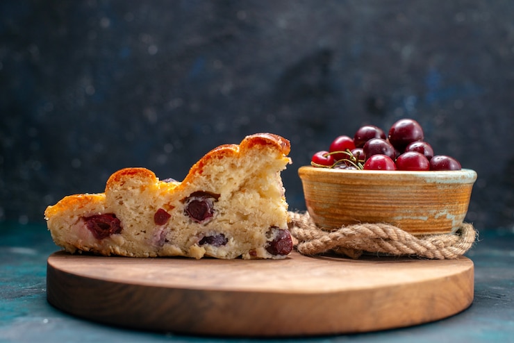 PLUM CAKE